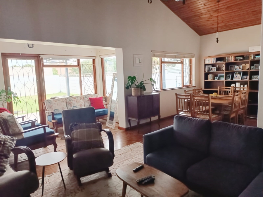 To Let 3 Bedroom Property for Rent in Fish Hoek Western Cape